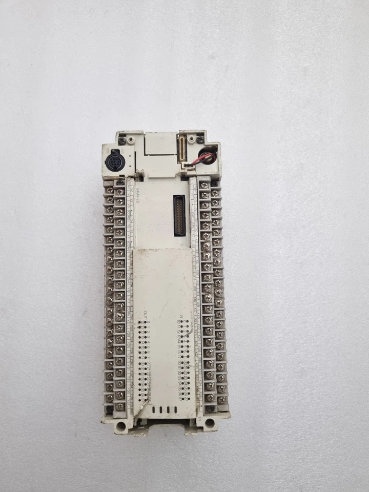 MITSUBISHI FX2N-64MR-ES/UL PROGRAMMABLE CONTROLLER 100-240VAC(Damaged | PowerOn)